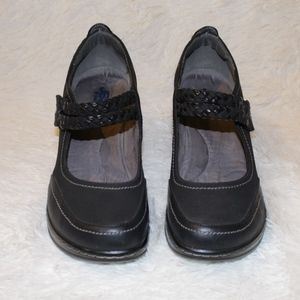 Jambu Designs Emerald Shoe